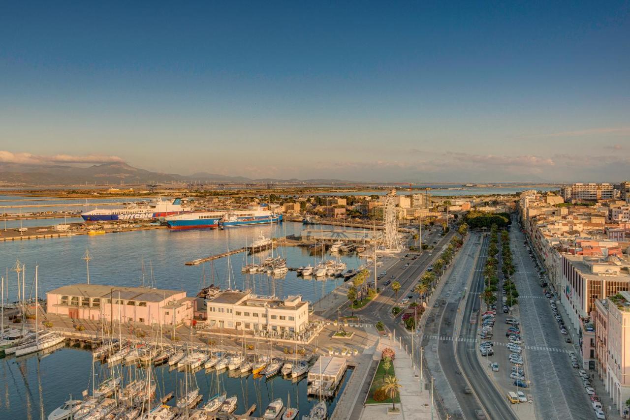 Apartment Right House Splendid Harbour View